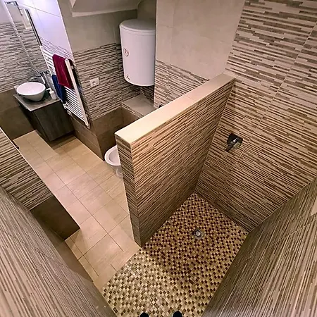 Domus Lace Oda ve Kahvaltı Messina
